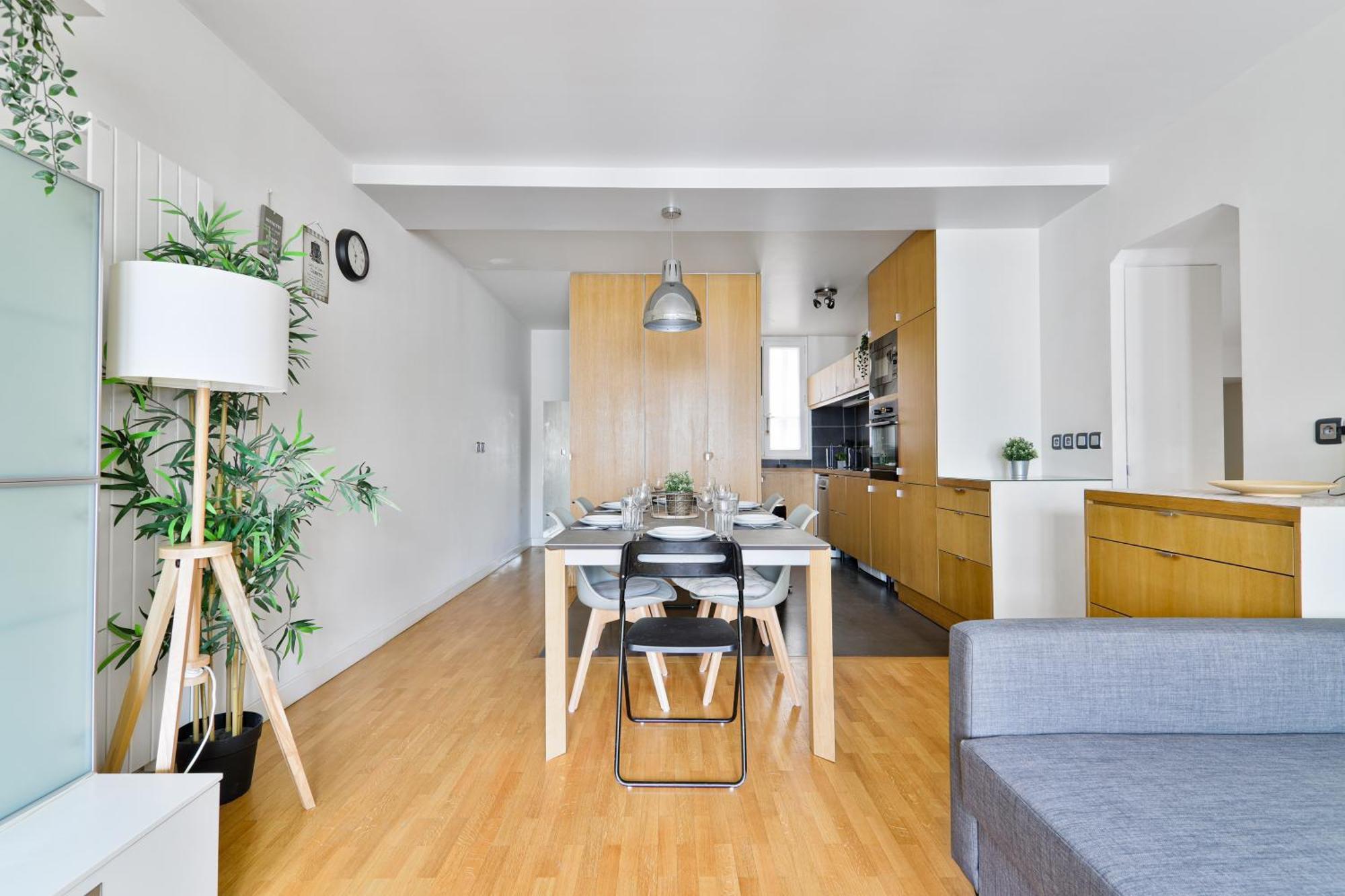 Heart Of Paris-2br-8p-musee Du Louvre 4 Free Netflix Apartment